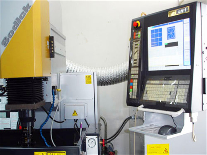 鏡面火花機(jī) 鏡面火花機(jī)